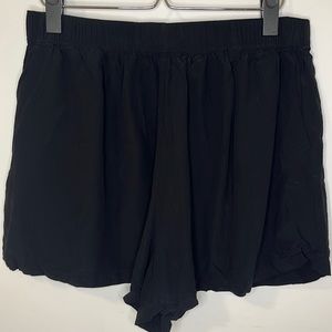 Need Supply Crepe Shorts Black Medium